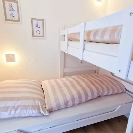 App 193 - Strandlage Strandkorb Apartment Sierksdorf